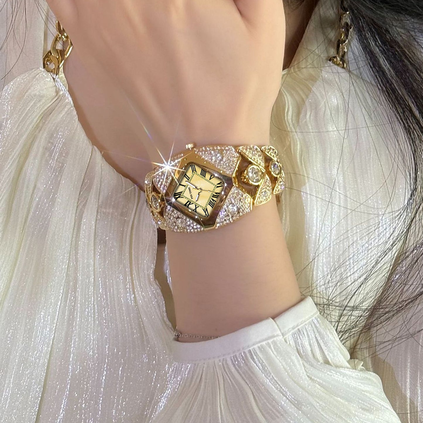 Montre de Luxe Dorée